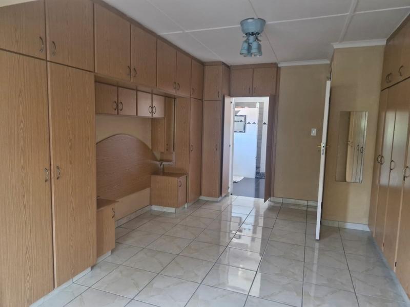 3 Bedroom Property for Sale in Malvern KwaZulu-Natal