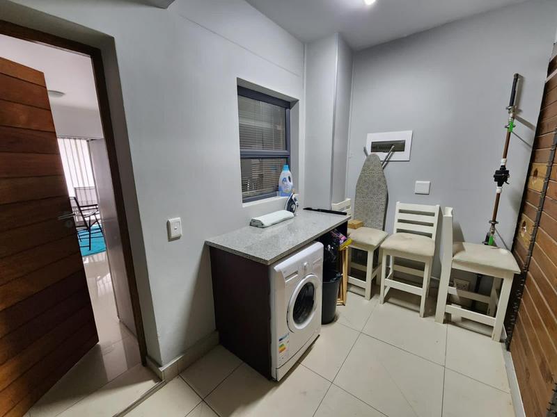 1 Bedroom Property for Sale in Umhlanga Ridge KwaZulu-Natal