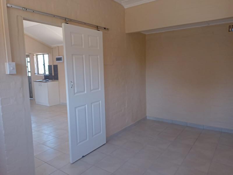 To Let 2 Bedroom Property for Rent in Springfield KwaZulu-Natal