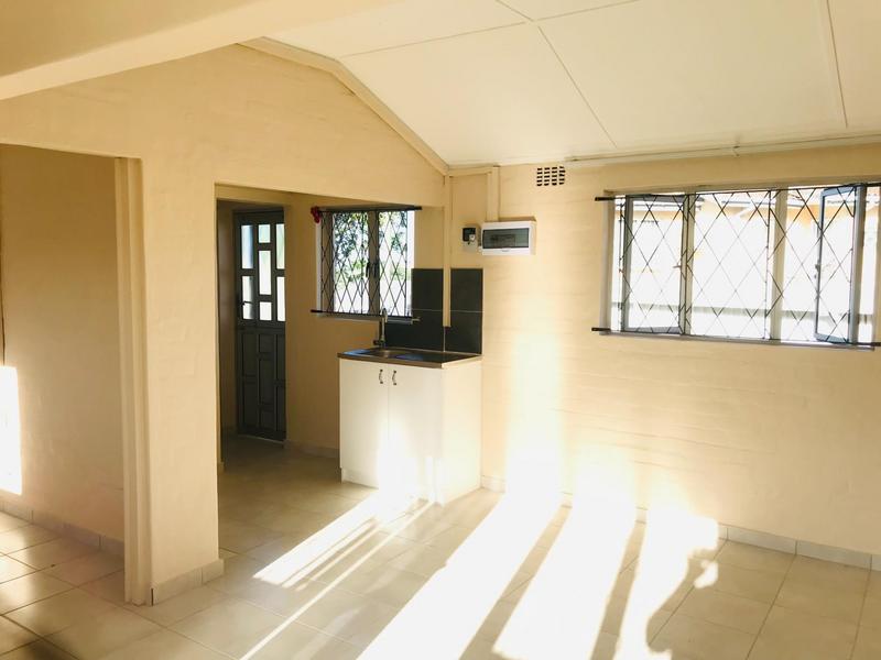 To Let 2 Bedroom Property for Rent in Springfield KwaZulu-Natal