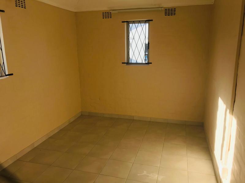 To Let 2 Bedroom Property for Rent in Springfield KwaZulu-Natal