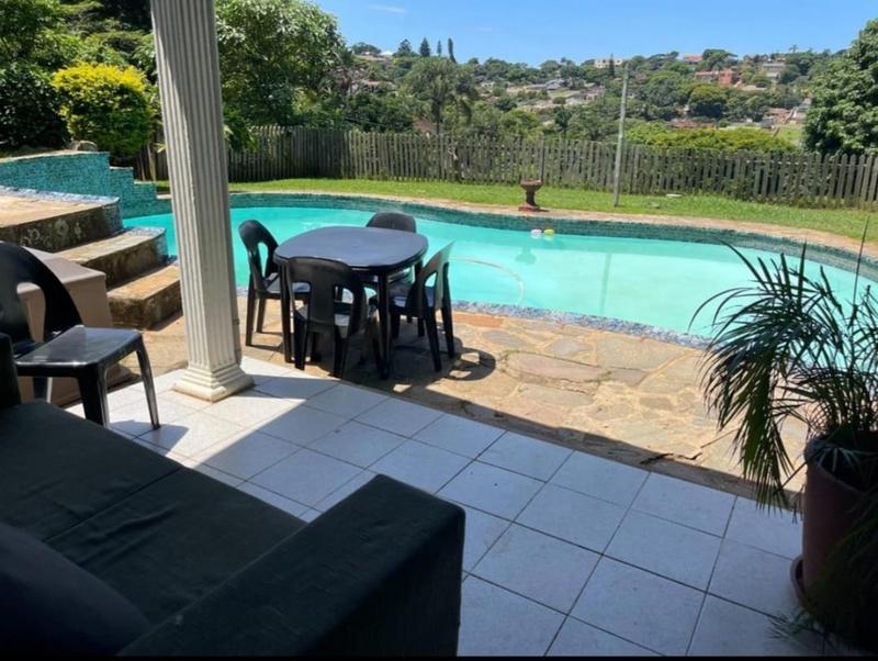 To Let 4 Bedroom Property for Rent in Glen Anil KwaZulu-Natal