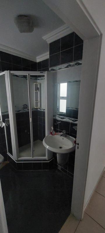 To Let 3 Bedroom Property for Rent in Overport KwaZulu-Natal