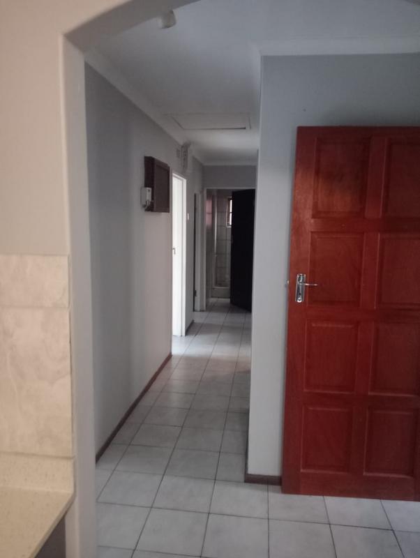 To Let 4 Bedroom Property for Rent in Caversham Glen KwaZulu-Natal