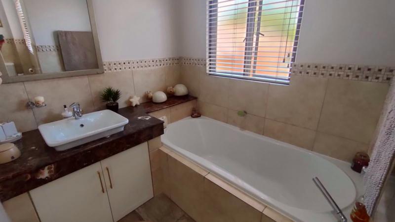 4 Bedroom Property for Sale in Ballito KwaZulu-Natal