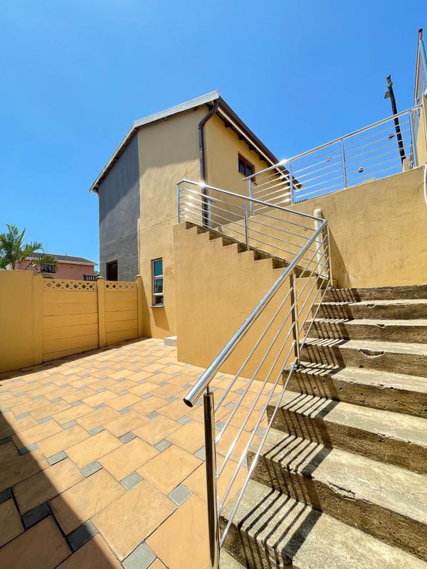 3 Bedroom Property for Sale in Newlands West KwaZulu-Natal