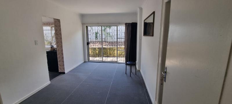 To Let 2 Bedroom Property for Rent in Escombe KwaZulu-Natal