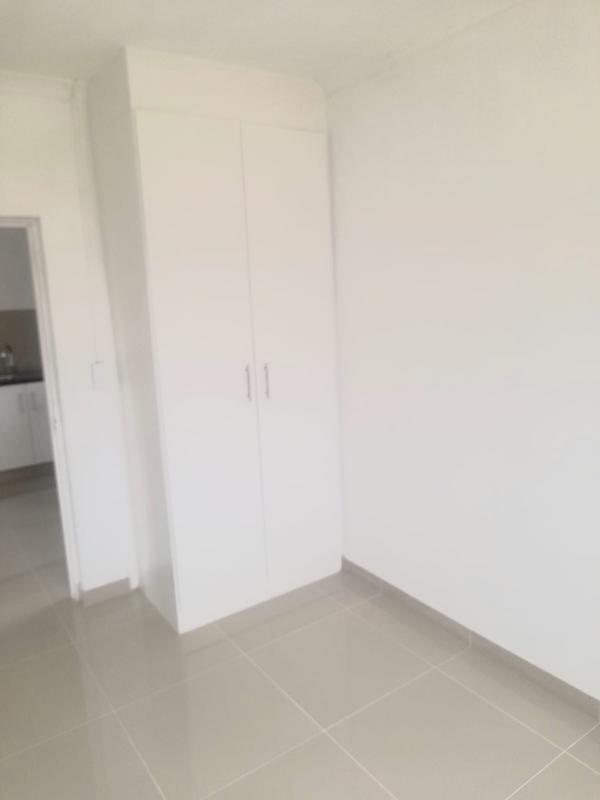 To Let 1 Bedroom Property for Rent in Newlands West KwaZulu-Natal