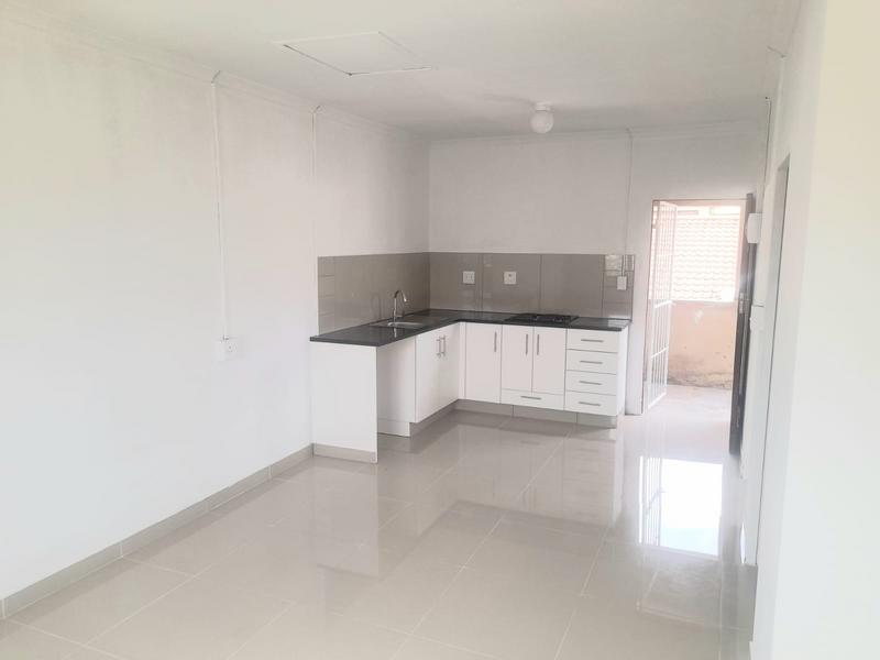 To Let 1 Bedroom Property for Rent in Newlands West KwaZulu-Natal