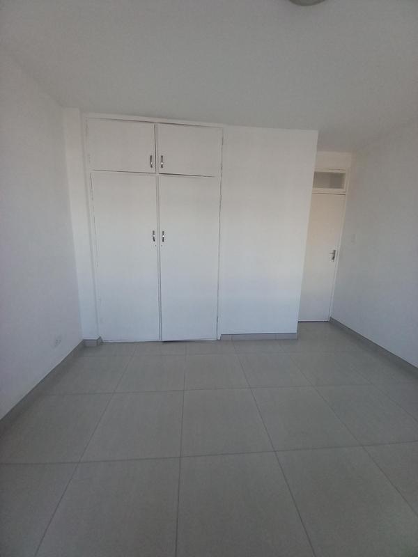 To Let 2 Bedroom Property for Rent in North Beach KwaZulu-Natal