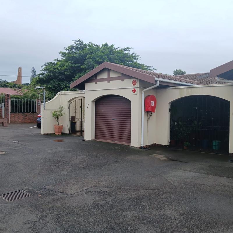 2 Bedroom Property for Sale in Montclair KwaZulu-Natal