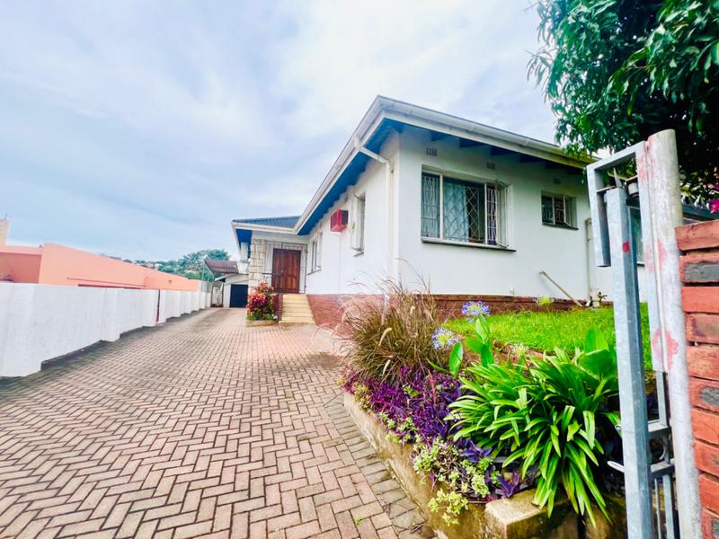 4 Bedroom Property for Sale in Reservoir Hills KwaZulu-Natal