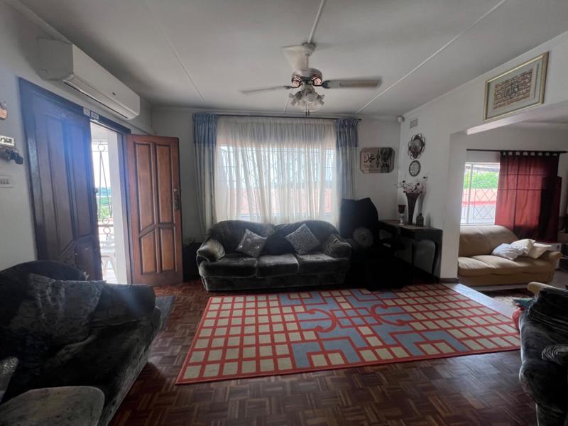 4 Bedroom Property for Sale in Reservoir Hills KwaZulu-Natal