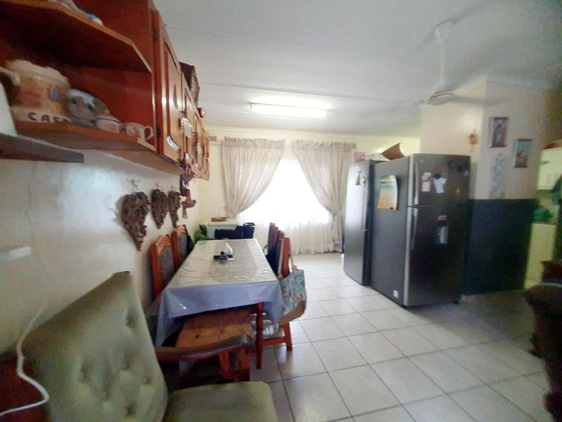 2 Bedroom Property for Sale in Sunwich Port KwaZulu-Natal