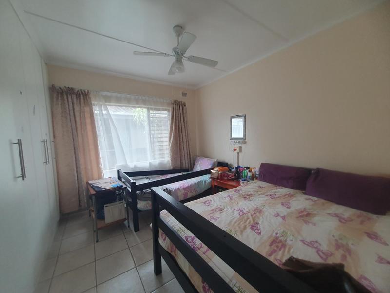 2 Bedroom Property for Sale in Sunwich Port KwaZulu-Natal