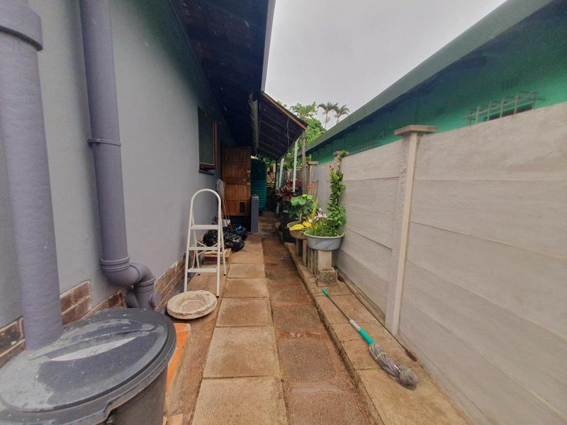 2 Bedroom Property for Sale in Sunwich Port KwaZulu-Natal