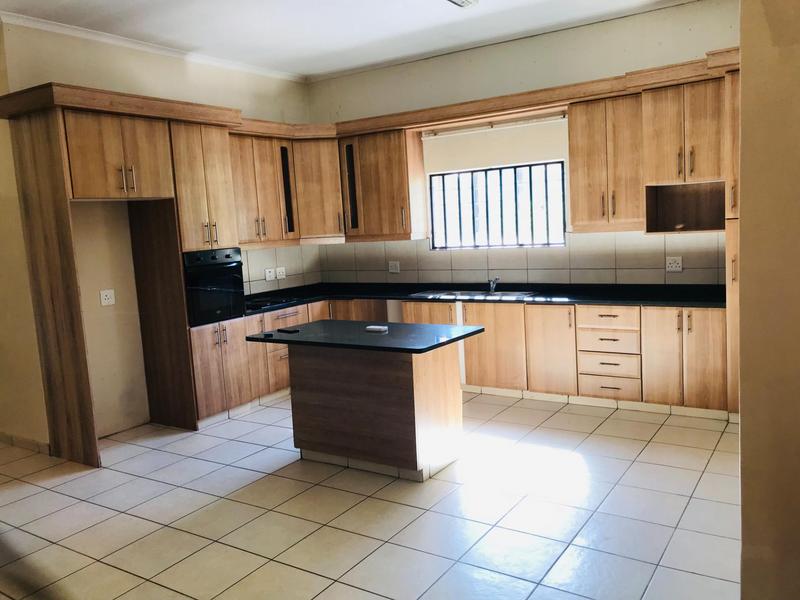 To Let 3 Bedroom Property for Rent in Reservoir Hills KwaZulu-Natal