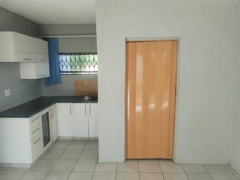 To Let 1 Bedroom Property for Rent in Yellowwood Park KwaZulu-Natal