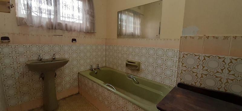 4 Bedroom Property for Sale in Yellowwood Park KwaZulu-Natal