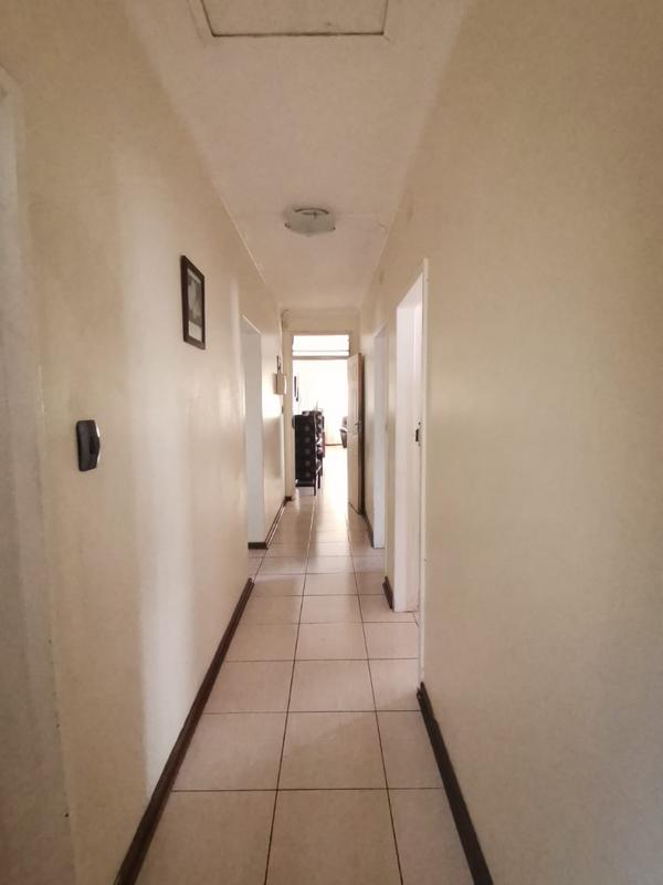 To Let 4 Bedroom Property for Rent in Empangeni Central KwaZulu-Natal