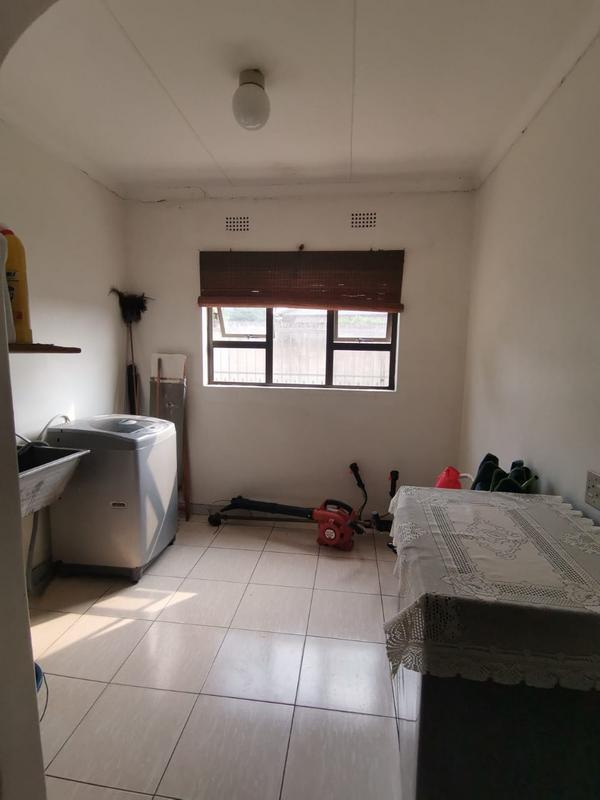 To Let 4 Bedroom Property for Rent in Empangeni Central KwaZulu-Natal