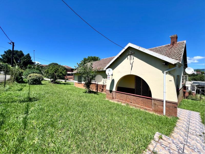 6 Bedroom Property for Sale in Scottsville KwaZulu-Natal