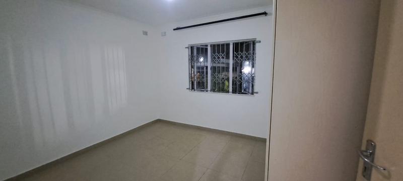 To Let 2 Bedroom Property for Rent in Sunford KwaZulu-Natal