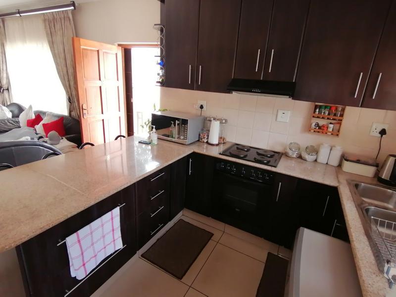 To Let 3 Bedroom Property for Rent in Pinelands KwaZulu-Natal