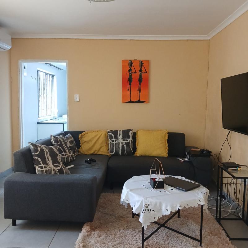 To Let 2 Bedroom Property for Rent in Morningside KwaZulu-Natal