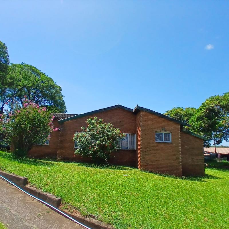 3 Bedroom Property for Sale in Lotus Park KwaZulu-Natal