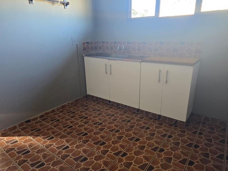 To Let 2 Bedroom Property for Rent in Burlington Heights KwaZulu-Natal