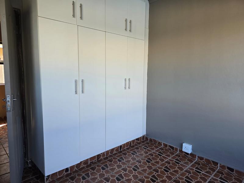 To Let 2 Bedroom Property for Rent in Burlington Heights KwaZulu-Natal