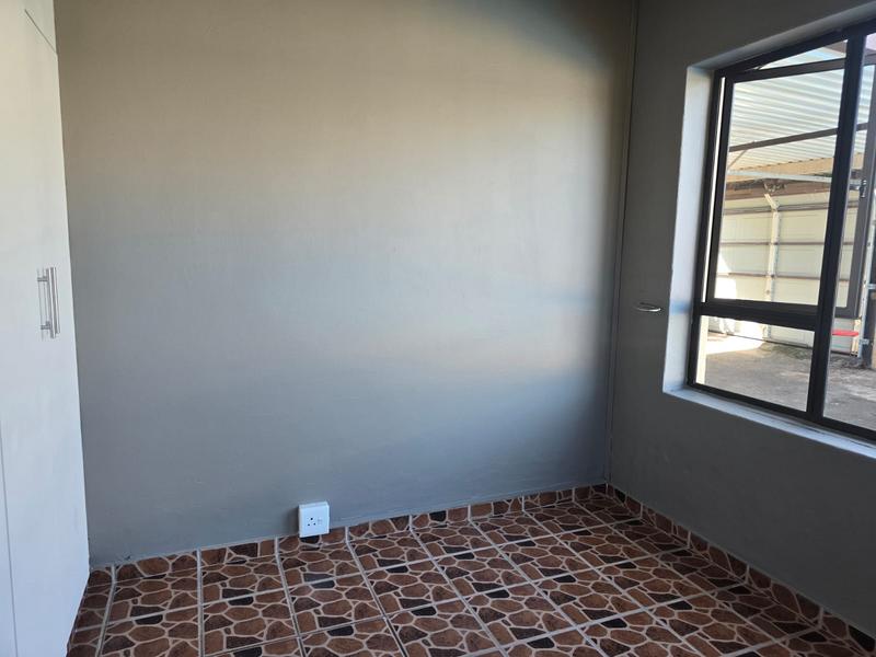 To Let 2 Bedroom Property for Rent in Burlington Heights KwaZulu-Natal