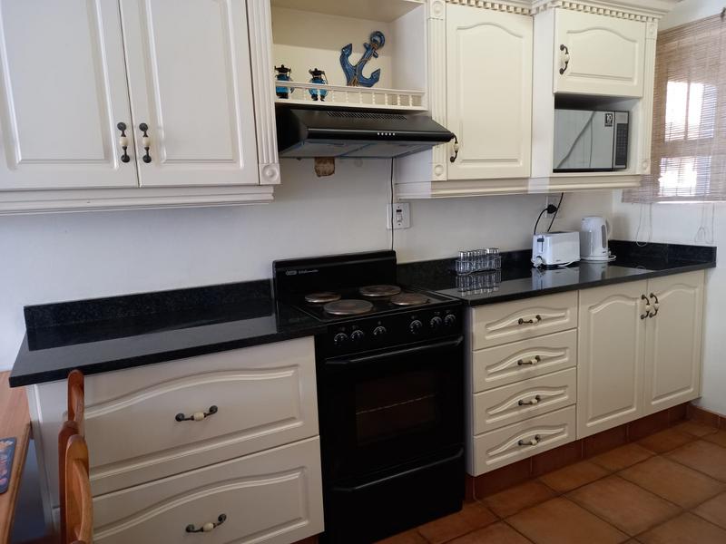 To Let 2 Bedroom Property for Rent in Margate Beach KwaZulu-Natal