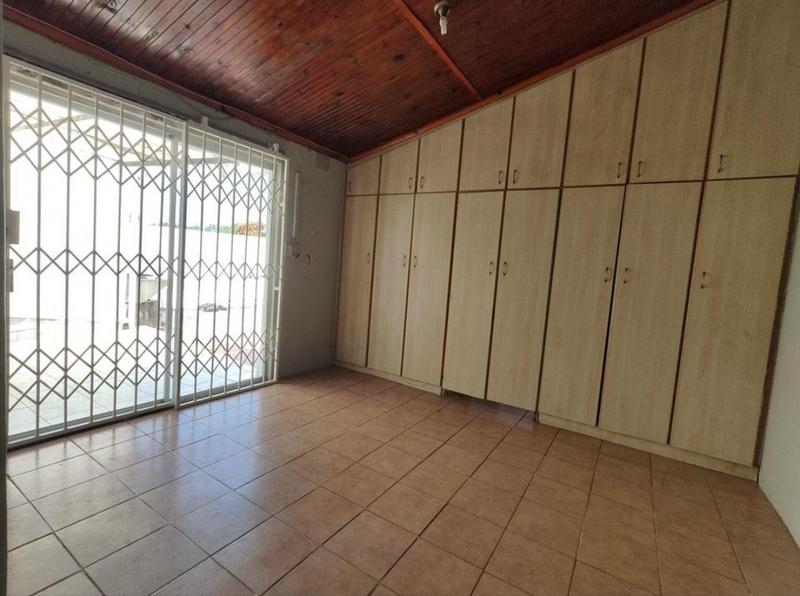 4 Bedroom Property for Sale in Shastri Park KwaZulu-Natal