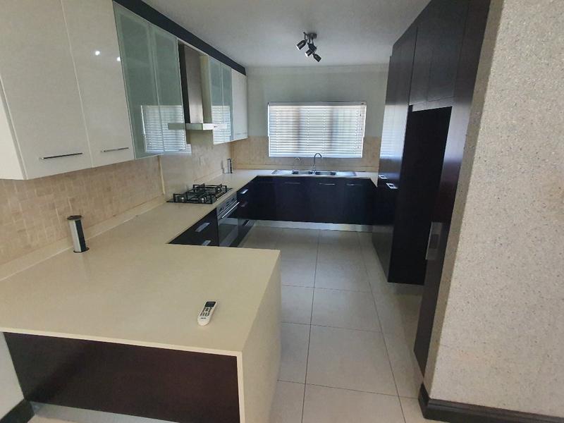 3 Bedroom Property for Sale in Sunningdale KwaZulu-Natal