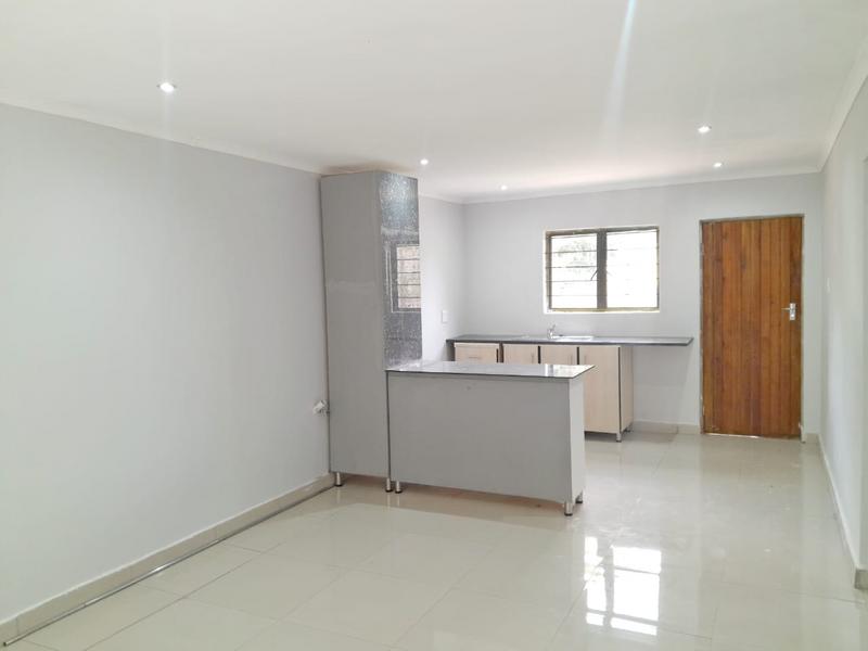 To Let 2 Bedroom Property for Rent in Malvern KwaZulu-Natal