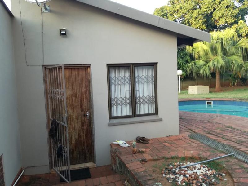 To Let 1 Bedroom Property for Rent in Umbilo KwaZulu-Natal