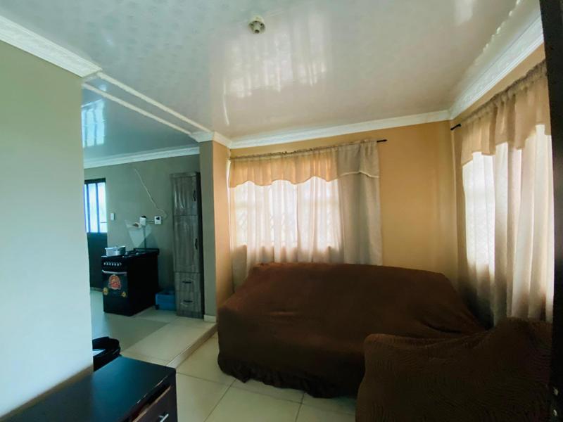 2 Bedroom Property for Sale in Illovo KwaZulu-Natal