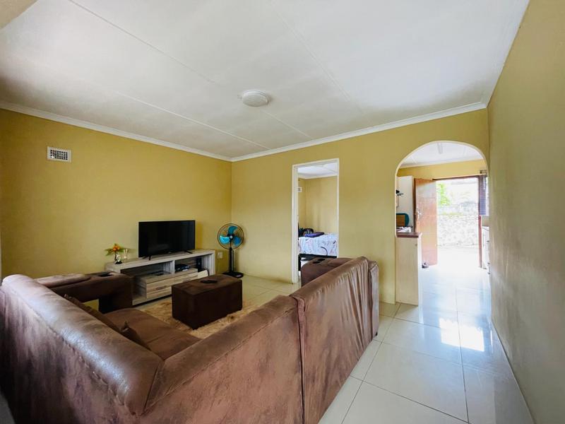 2 Bedroom Property for Sale in Birchwood Park KwaZulu-Natal