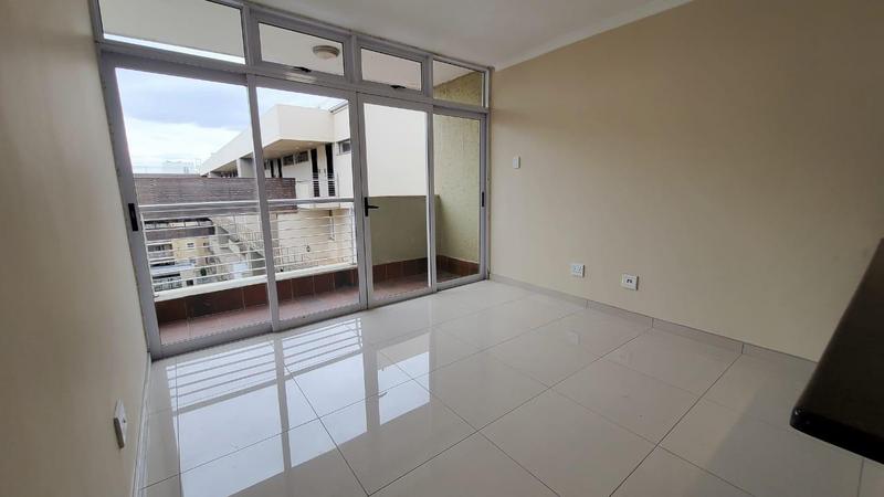 To Let 1 Bedroom Property for Rent in Umhlanga Ridge KwaZulu-Natal