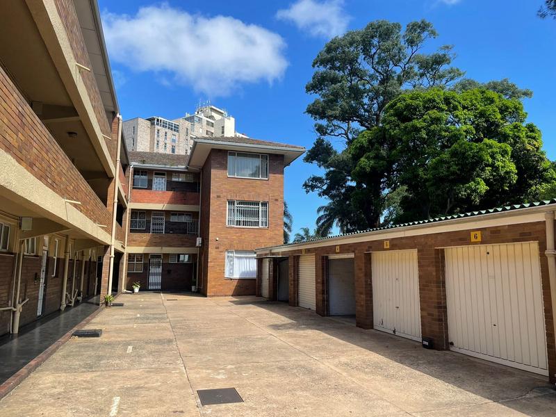 To Let 1 Bedroom Property for Rent in Glenwood KwaZulu-Natal