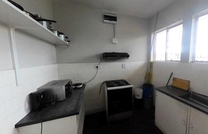 1 Bedroom Property for Sale in Pinetown KwaZulu-Natal