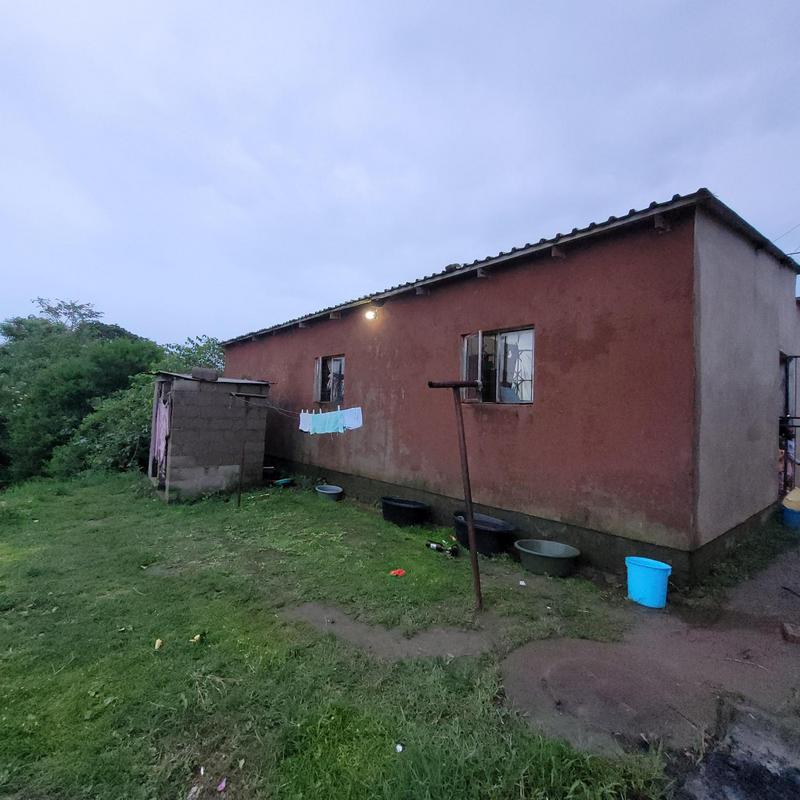 6 Bedroom Property for Sale in Folweni KwaZulu-Natal