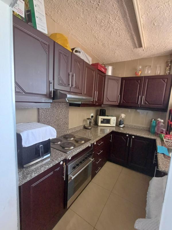 To Let 3 Bedroom Property for Rent in Hillary KwaZulu-Natal