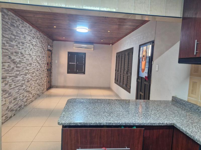 To Let 3 Bedroom Property for Rent in Hillary KwaZulu-Natal