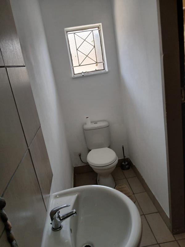 7 Bedroom Property for Sale in Empangeni Central KwaZulu-Natal