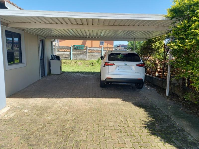 5 Bedroom Property for Sale in Caneside KwaZulu-Natal