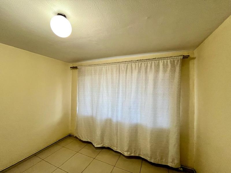 To Let 2 Bedroom Property for Rent in Pinetown KwaZulu-Natal