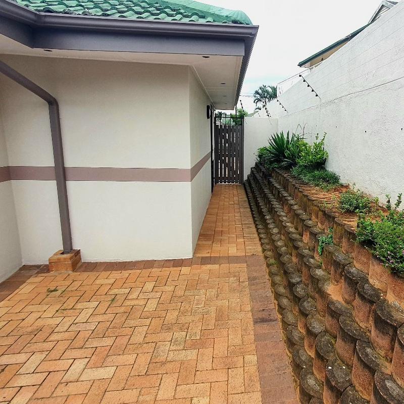 4 Bedroom Property for Sale in Somerset Park KwaZulu-Natal